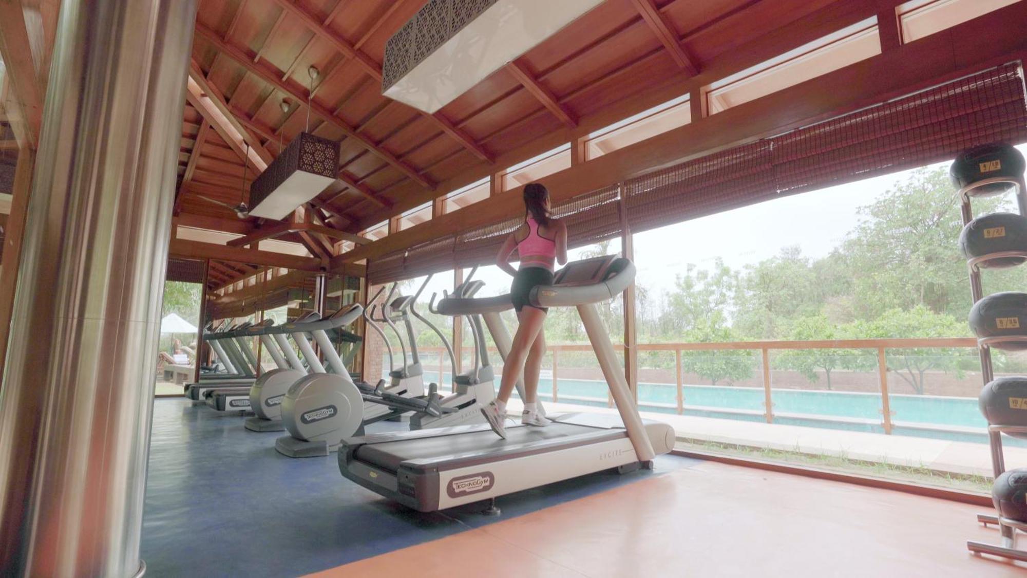 The Westin Sohna Resort & Spa Gurgaon Exterior photo