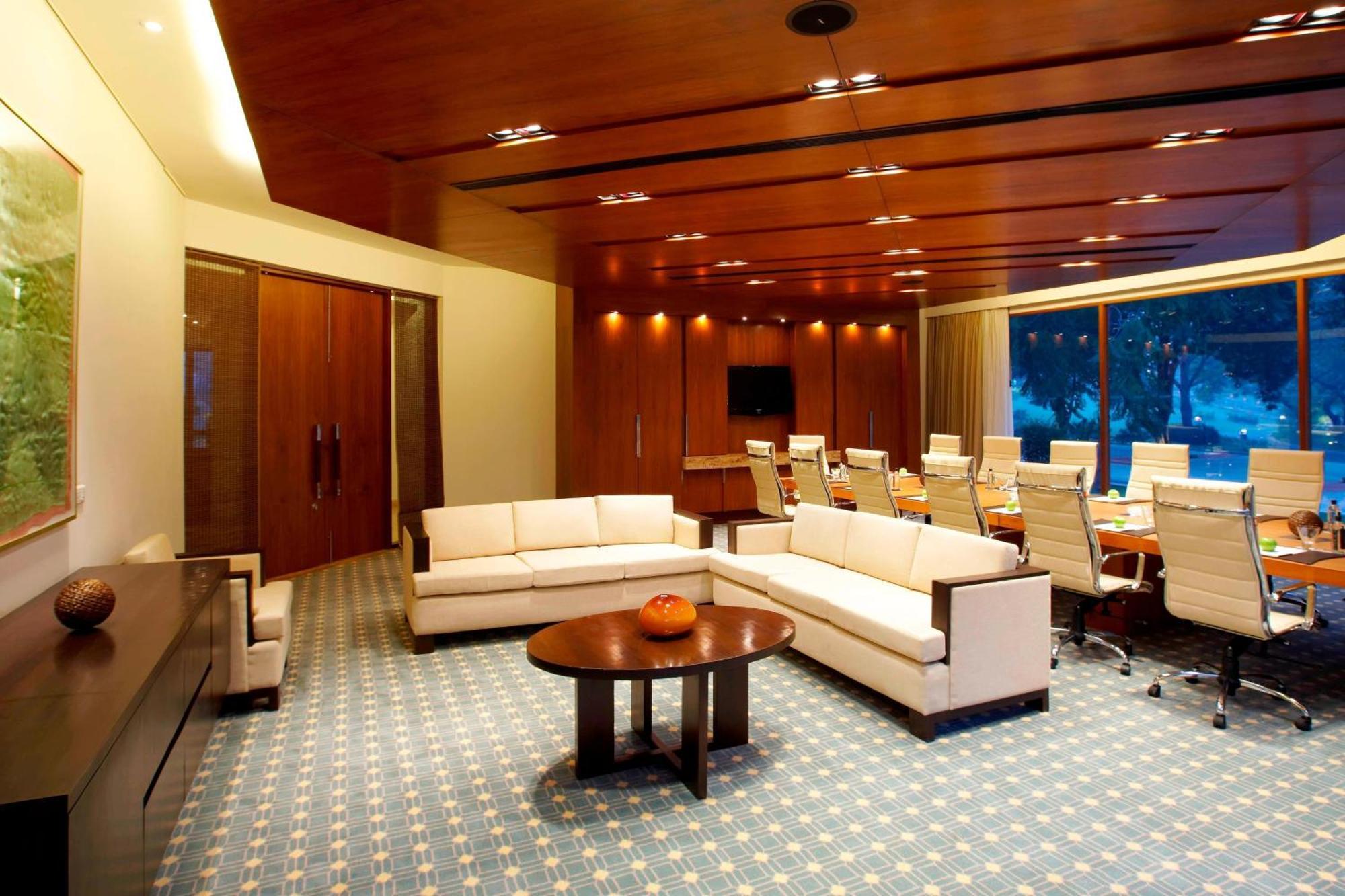 The Westin Sohna Resort & Spa Gurgaon Exterior photo